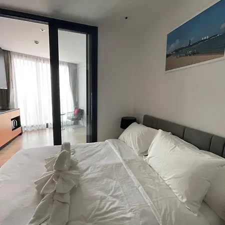 Edge Central Pattaya By Su Exterior photo